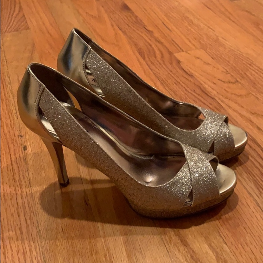 Alfani Gold Heels
